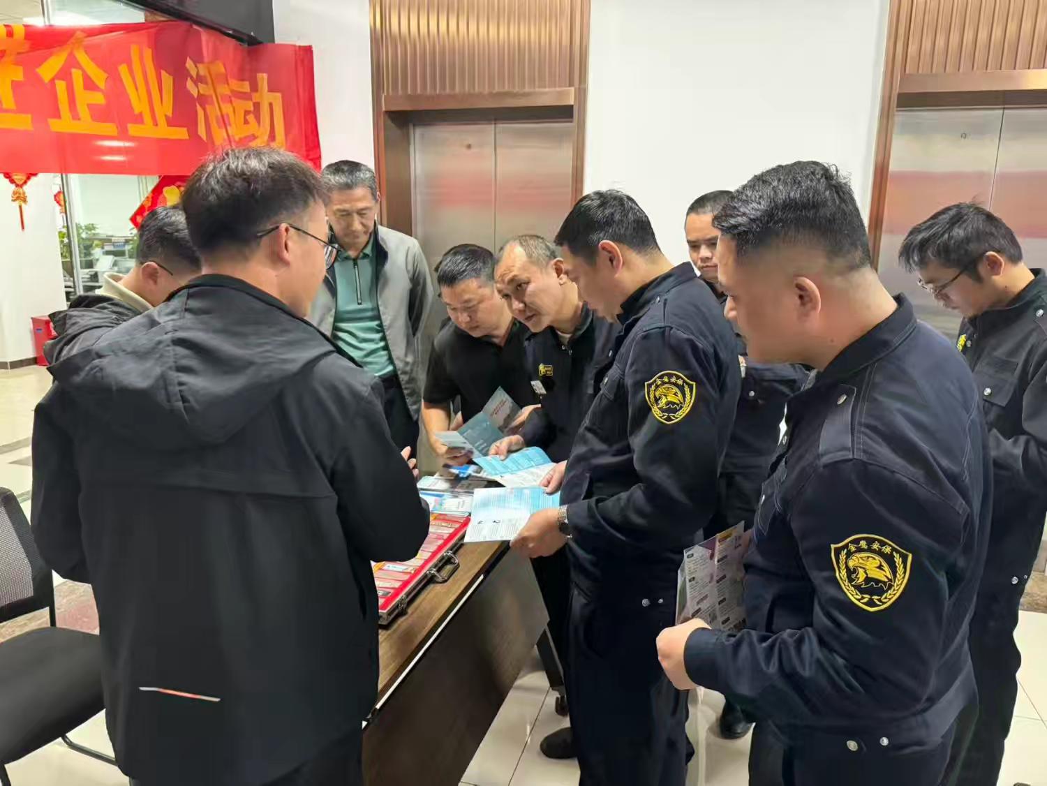 新埠街道开展禁毒宣传“进企业”活动